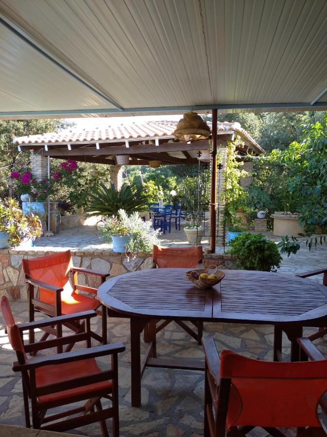 Mila La Villa Kástro Tornéze Exterior foto