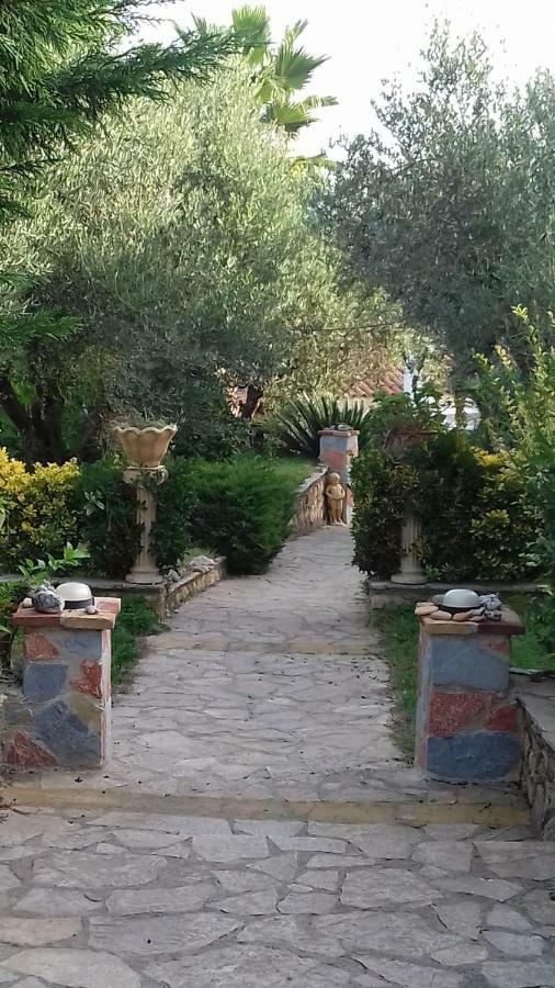 Mila La Villa Kástro Tornéze Exterior foto